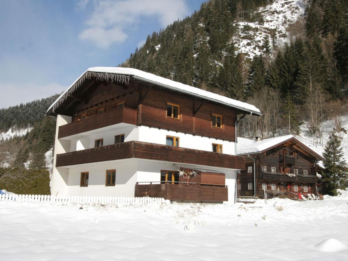 Apartment Near The Ski Area In Matrei Matrei in Osttirol Buitenkant foto